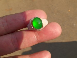 ろうかん翡翠ルース
