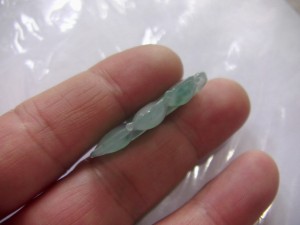 翡翠カービング