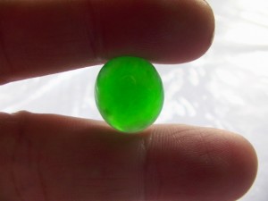 ろうかん翡翠ルース