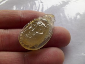 翡翠カービング