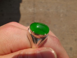 ろうかん翡翠ルース