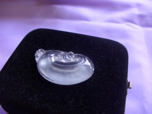 氷翡翠カービング