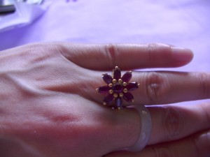 モゴク産非加熱ピジョンブラッドルビー