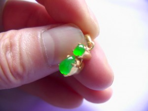 ろうかん翡翠ルース