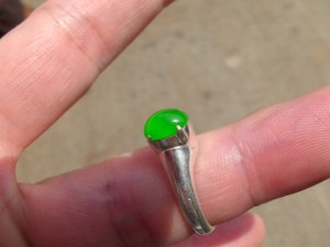 ろうかん翡翠ルース