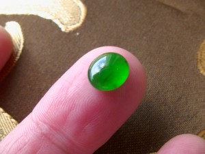 ろうかん翡翠ルース