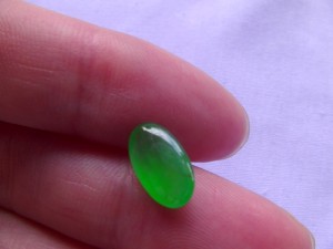 ろうかん翡翠ルース