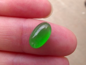 ろうかん翡翠ルース