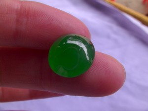 ろうかん翡翠ルース