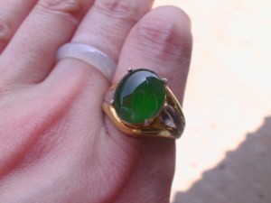 ろうかん翡翠ルース