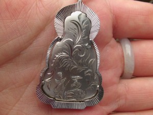 翡翠カービング