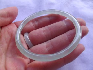 プリンセスアイスバングル