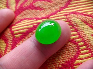 ろうかん翡翠ルース