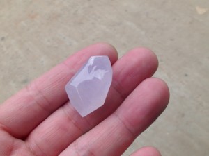 ラベンダー翡翠原石