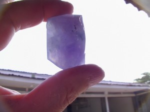 ラベンダー翡翠原石