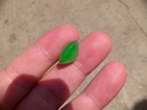 ろうかん翡翠ルース