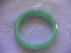 天然翡翠バングル（Ａ貨）