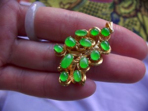 ろうかん翡翠ペンダント