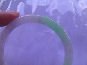 翡翠バングル