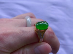 ろうかん翡翠ルース