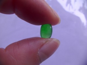 ろうかん翡翠ルース