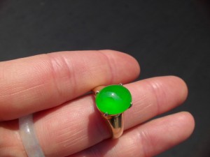 ろうかん翡翠ルース