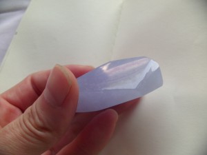 ラベンダー翡翠原石