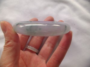 氷翡翠バングル