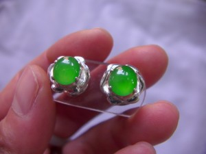 ろうかん翡翠ペアルース