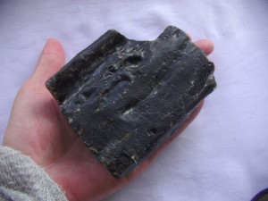 ミャンマー琥珀バーマイト原石