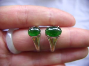 ろうかん翡翠リング