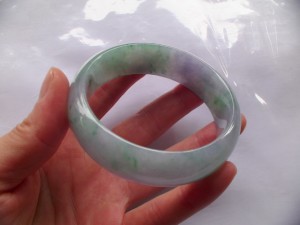 翡翠バングル