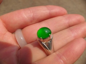 ろうかん翡翠ルース