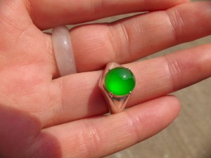 ろうかん翡翠ルース