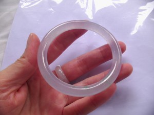 氷翡翠バングル