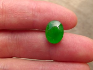 ろうかん翡翠ルース