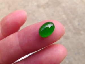 ろうかん翡翠ルース