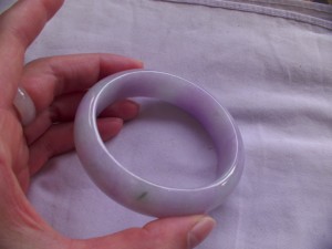 翡翠バングル