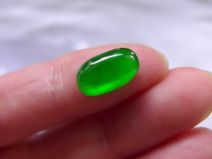 ろうかん翡翠ルース