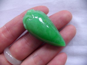 翡翠カービング