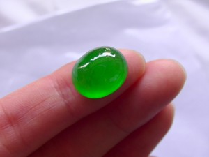 ろうかん翡翠ルース