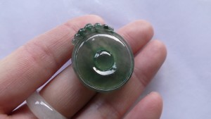 翡翠カービング(彫刻)