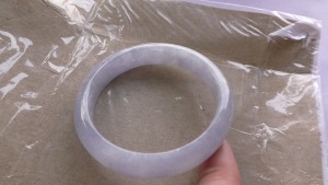 ラベンダー翡翠バングル