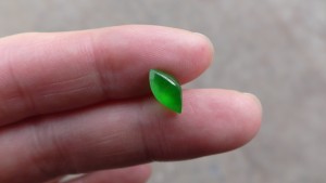 ろうかん翡翠ルース