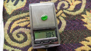 ろうかん翡翠ルース