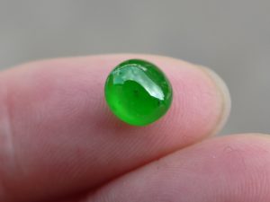 ろうかん翡翠ルース