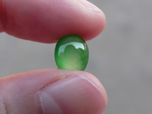 ろうかん翡翠ルース