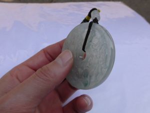 翡翠カービング（彫刻品）