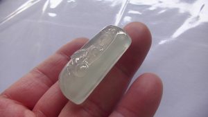 氷翡翠（ヒスイ）カービング