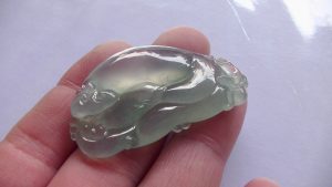氷翡翠（ヒスイ）カービング